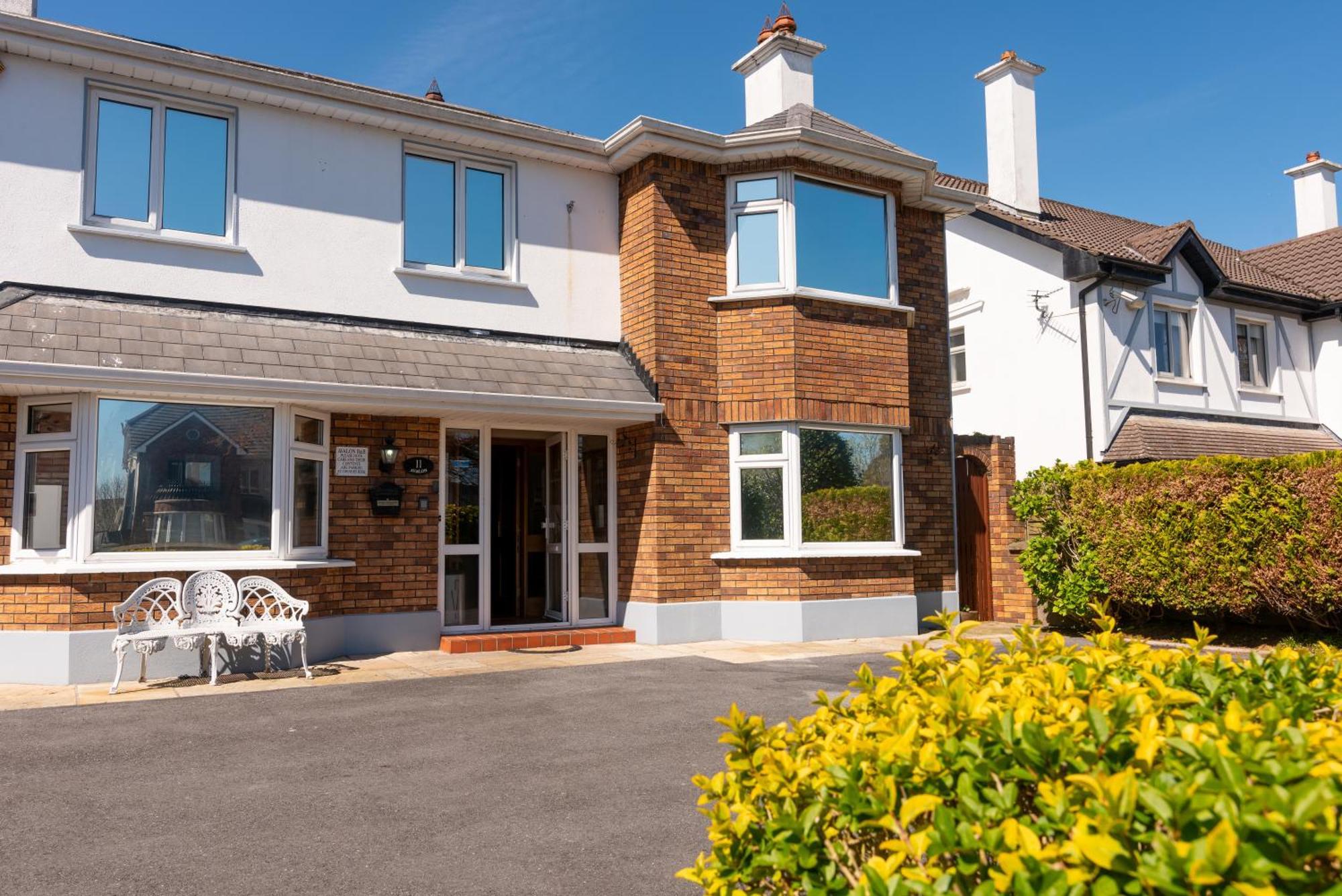 Avalon House Hotel Galway Ngoại thất bức ảnh